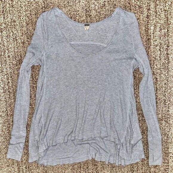 Free People Women's Waffle Knit Top PS Boat Neck Shirt High Low Raw Hem Gray XS - Picture 1 of 8